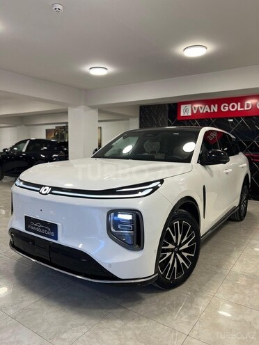 Changan Qiyuan Q07-1