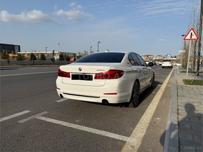 BMW 530e-4