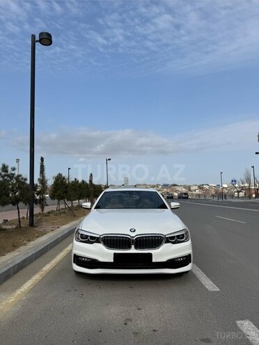BMW 530e-1