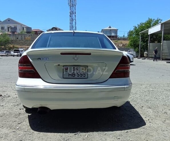 Mercedes C 200-2