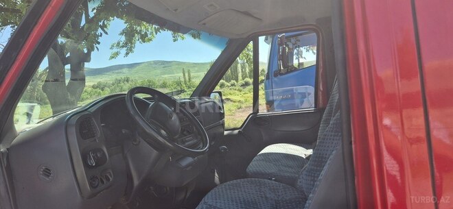 Ford Transit-2