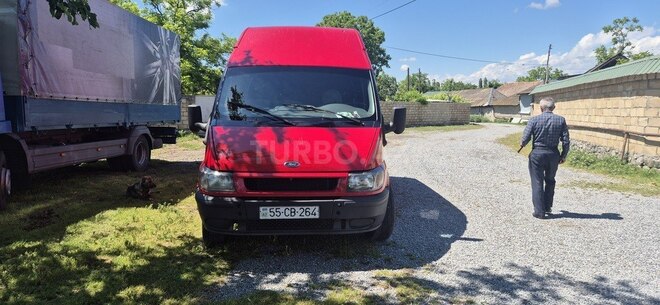 Ford Transit-1