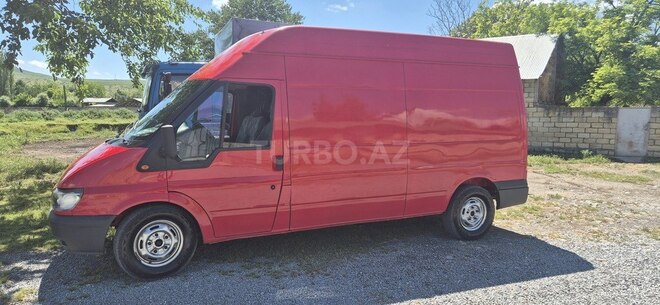 Ford Transit-6