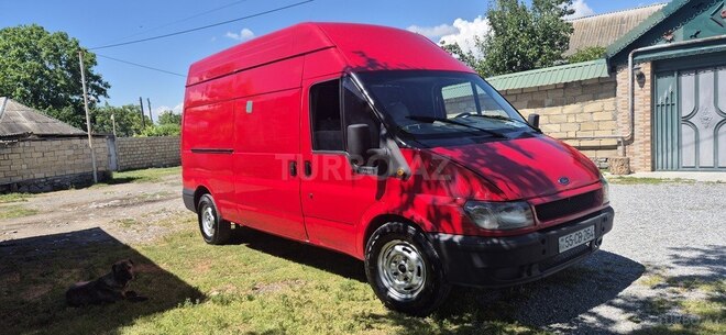 Ford Transit-5