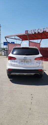Hyundai Santa Fe-3