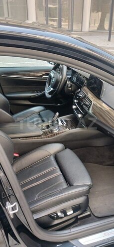 BMW 530-10