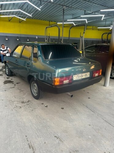 LADA (VAZ) 21099-8