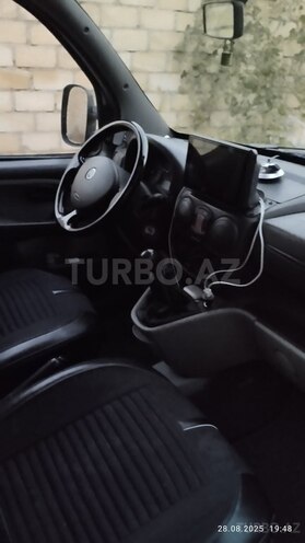 Fiat Doblo-4