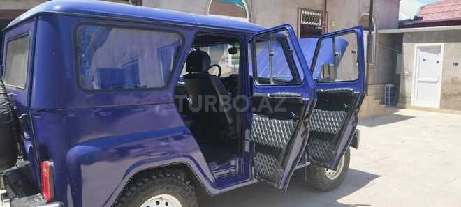 UAZ Hunter-11