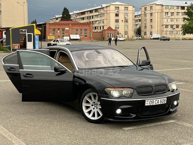 BMW 745-12