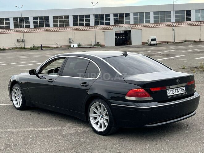 BMW 745-8