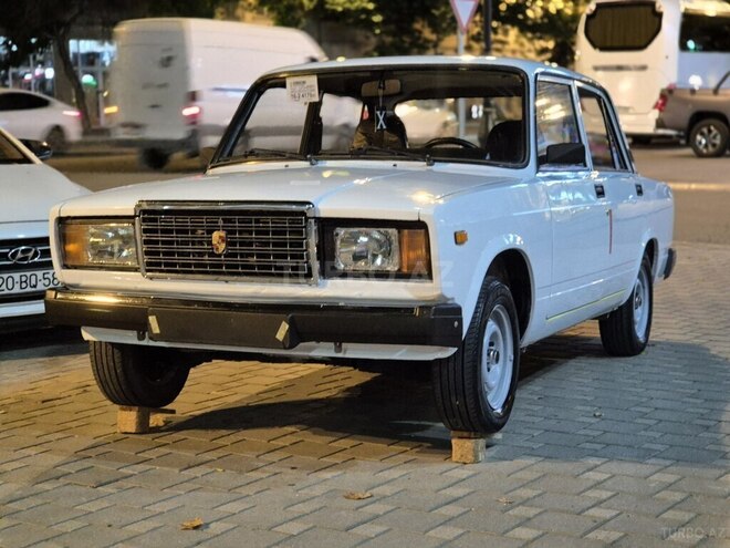 LADA (VAZ) 2107-3