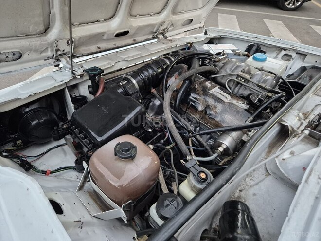 LADA (VAZ) 2107-15