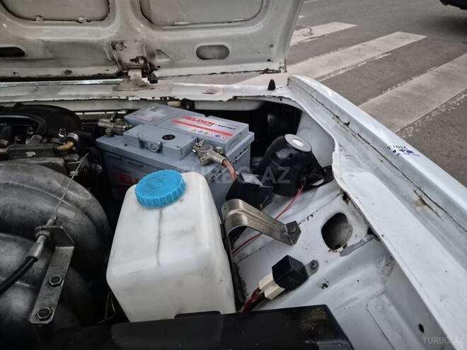 LADA (VAZ) 2107-16