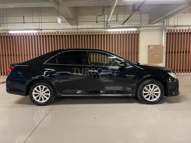 Toyota Camry-10
