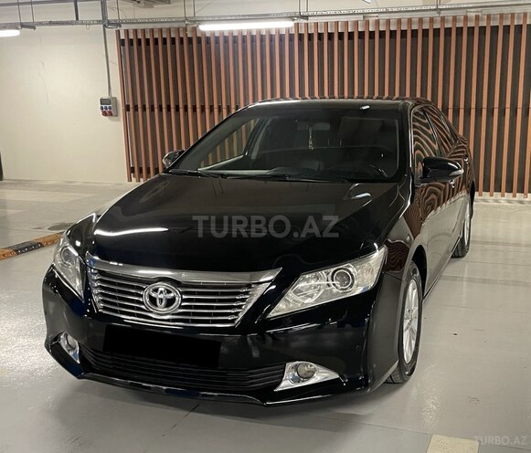 Toyota Camry-4