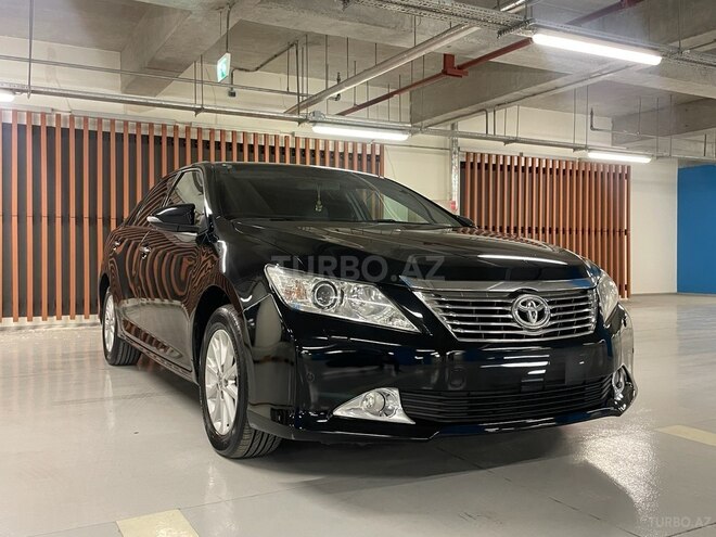 Toyota Camry-1
