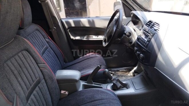 Chery Tiggo (T11)-4