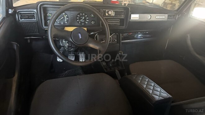 LADA (VAZ) 2107-3