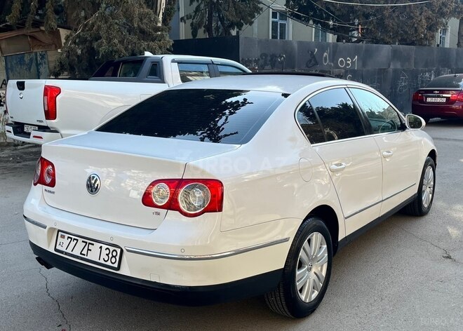 Volkswagen Passat-4