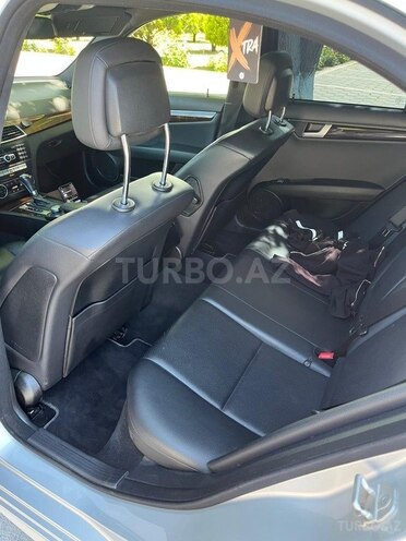 Mercedes C 250-8