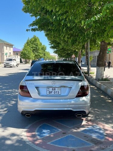Mercedes C 250-6