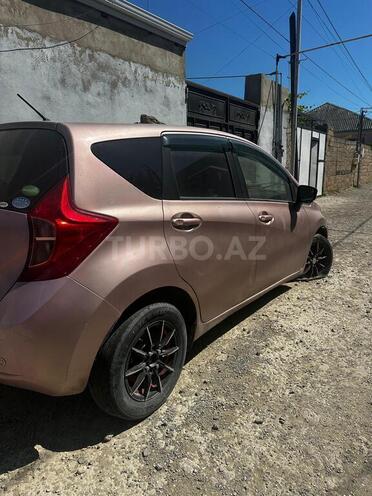 Nissan Note-3