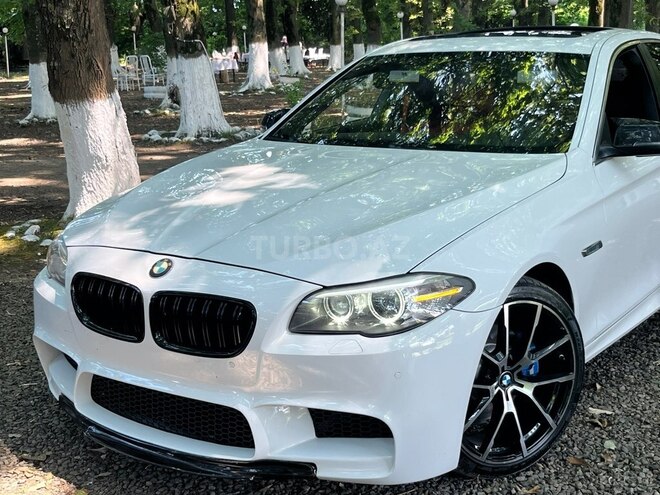 BMW 528-9