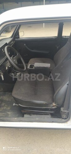LADA (VAZ) 2107-4
