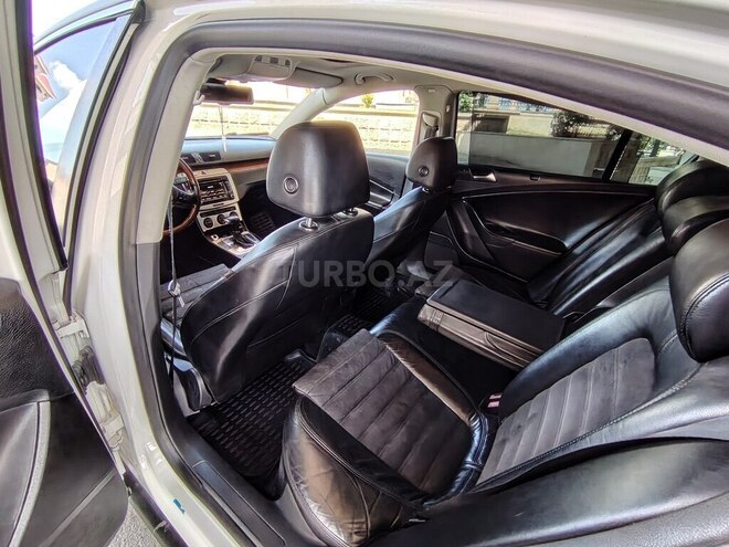 Volkswagen Passat-6
