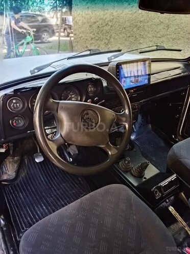 LADA (VAZ) Niva-11