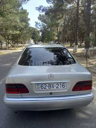 Mercedes E 200-6