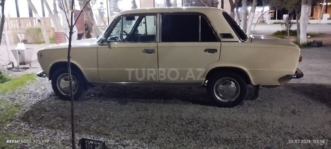 LADA (VAZ) 21011-16