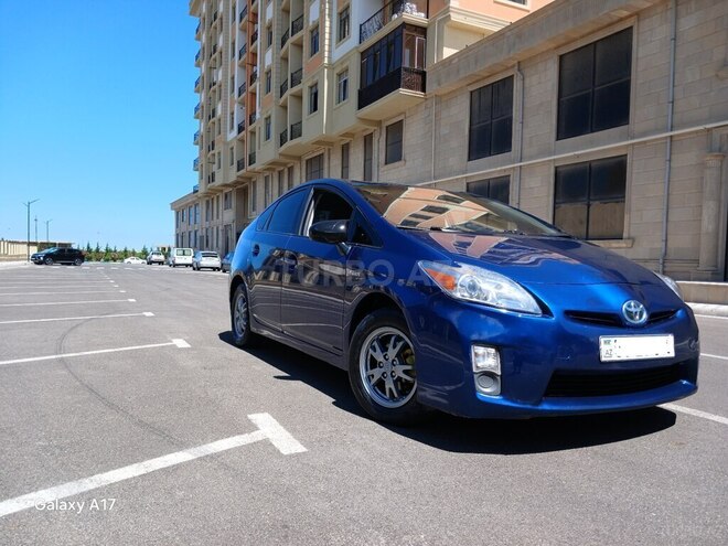 Toyota Prius-1