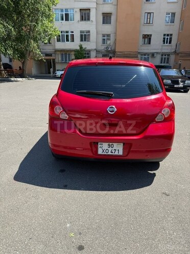 Nissan Tiida-5