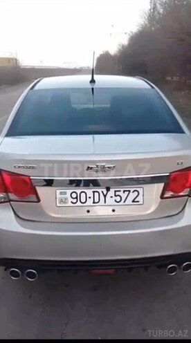 Chevrolet Cruze-2