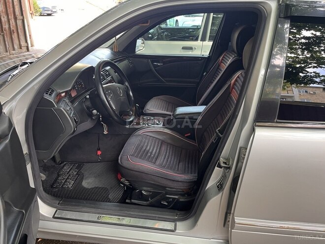 Mercedes E 240-6