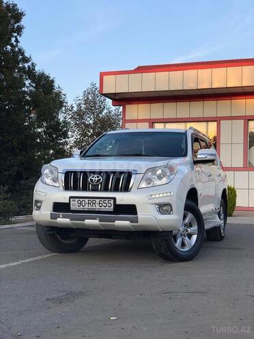 Toyota Land Cruiser Prado-9