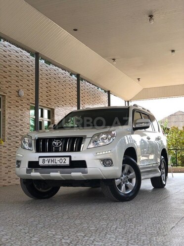 Toyota Land Cruiser Prado-1