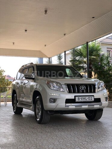 Toyota Land Cruiser Prado-2