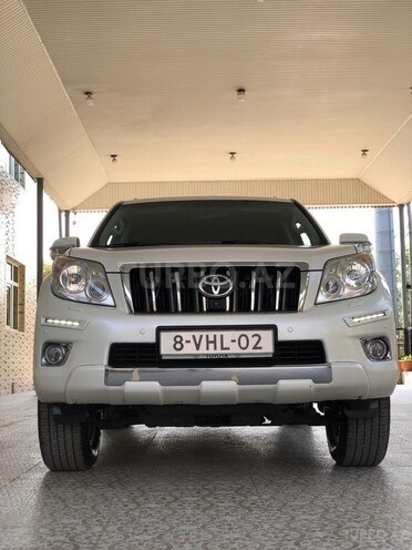 Toyota Land Cruiser Prado-3