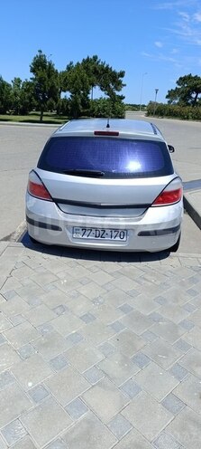Opel Astra-2