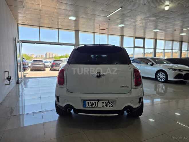 Mini Countryman Cooper S-10