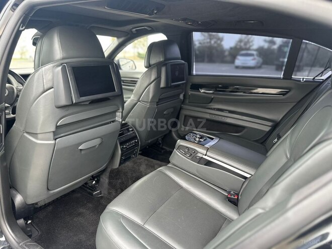 BMW 760-18