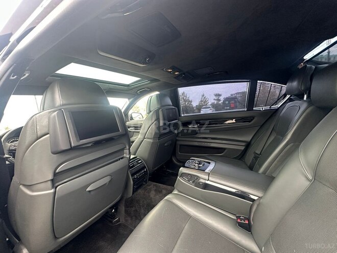 BMW 760-8