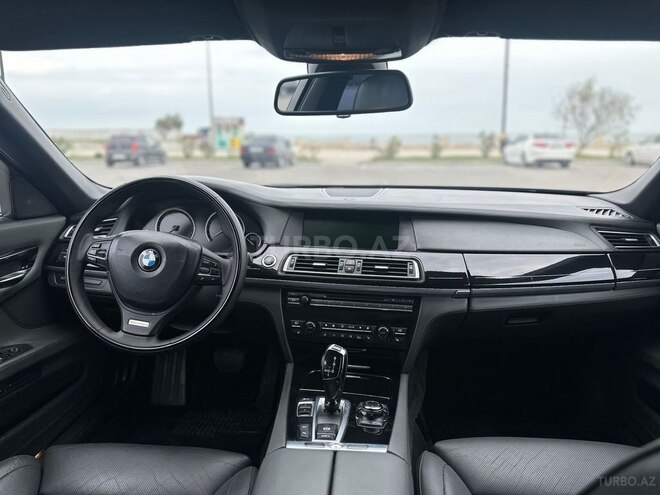 BMW 760-19