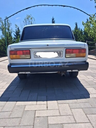 LADA (VAZ) 2107-2