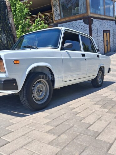 LADA (VAZ) 2107-5