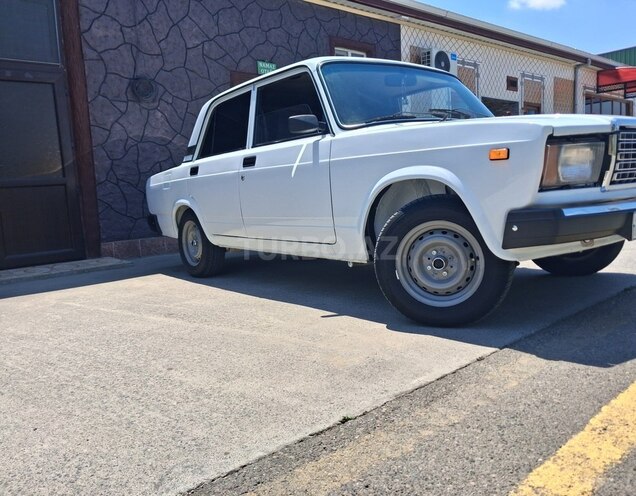 LADA (VAZ) 2107-6