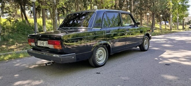 LADA (VAZ) 2107-4